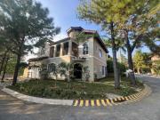 Lease a Semi Furnished 4BR House in Portofino Heights,...