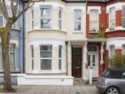 Lease Takeover 2 bed flat in Clapham Junction