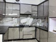 Leased flat 3bed dd fully renovated just like new...