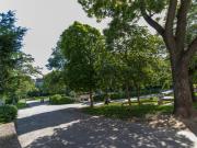 Lebensqualität und Annehmlichkeiten: Wohnen am Schubertpark