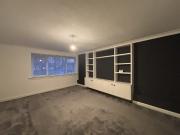 Ledi Avenue, Tullibody