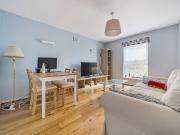 Lee Park, London SE3, 2 bed flat to rent, £1,800 pcm |...