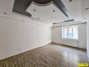 LEER I sanierungsbedürftig I 1 Zimmer + separate Küche