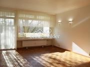 Leerstehende moderne 2 Zimmer Eigentumswohnung mit...