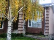 LEGAL SUITE 1600 sqft 3 BDRMs walkout new renovated ONLY...