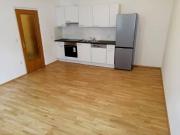 LEND: Heller 2 ZIMMER Altbau + neuwertige Einbauküche +...