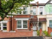 Lenham Road, Thornton Heath, 2 Bedroom Flat