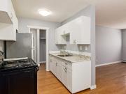 Lenita Manor Apartments Budget Friendly Apartments 1...