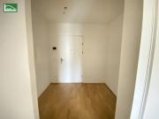 LEO 131 Hochwertige 2 Zimmer Wohnung im 5. OG mit Hof...