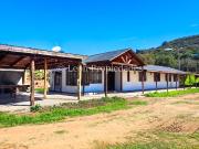Leon Propiedades vende hermosa parcela de 2ha, con 2...