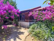 Leon Propiedades vende parcela con 2 casas en sector...