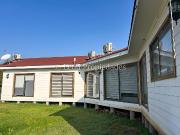 Leon propiedades vende parcela con casa en sector el...