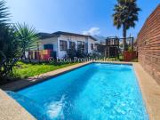 Leon Propiedades vende sitio con casa, en sector...