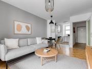 Leopoldstadt 1br w/ balcony & elevator, nr U2, Vienna...