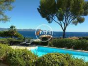 Les Issambres Jolie Villa Vue Mer Avec Piscine 146m² Les...