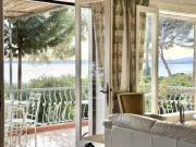 LES ISSAMBRES L'élégance d'un lieu, la proximité...