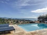 Les Issambres, Maison À Vendre VUE MER avec piscine