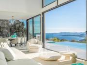 EXCLUSIVITÉ LES ISSAMBRES VILLA CONTEMPORAINE VUE...
