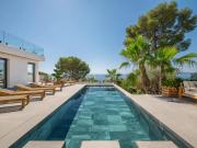 LES ISSAMBRES VILLA D'ARCHITECTE 6 CHAMBRES VUE MER...