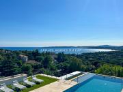 LES ISSAMBRES VILLA LUXUEUSE VUE MER PANORAMIQUE 7...