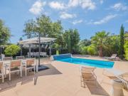 LES ISSAMBRES: Villa proche de la mer