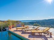 LES ISSAMBRES VILLA PROVENÇALE VUE MER GOLFE DE SAINT TROPEZ