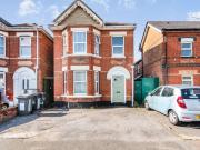 Leslie Road, Winton BH9, 4 bed detached house to rent,...