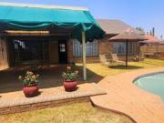 ready to move in three bedroom p.