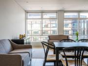 Lettings property in Centre Point Residences, New Oxford...