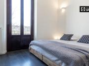 Letto in affitto in appartamento con 2 camere da letto,...