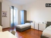Letto in affitto in appartamento con 3 camere da letto a...