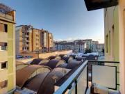 Letto in affitto in appartamento con 5 camere da letto a...