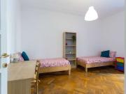 Letto in affitto in camera in appartamento a Città...