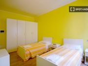 Letto in camera condivisa in appartamento a Tibaldi, Milano