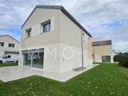 Letzte 4,5 Zimmer Villa im Bau mit Garten