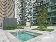 LEVEL 11 | MODERN & STUNNING VIEWS | SPACIOUS ONE...