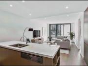 Level 12 Modern 1 Bedroom Apartment with City Views in...