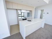 LEVEL 18 2 BEDROOM 2 X BATHROOM UNFURNISHED WITH CITY...