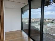 LEVEL 21. MODERN & STUNNING VIEWS ONE BEDROOM WITH BILLS...