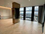 Level 25 Luxury three bedroom penthouse with beautiful...