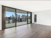 Level 38 City Skyline & Darling Harbour View