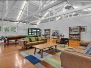 Level 7 Open Living Style One Bedroom Apartment For Rent