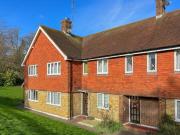 Lewes Road, East Grinstead, 2 Bedroom Ground