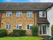 Lexham Gardens, Amersham HP6, 2 bed flat to rent, £1,550...
