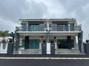 LEXVIEW DOUBLE STOREY HOUSE FOR SALE