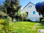 L'HAY LES ROSES Charmant Pavillon sur terrain de 385m² L'HAY LES ROSES Charmant Pavillon sur terrain de 385m²
