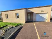 L'HERBERGEMENT centre: plain pied 3 chambres, garage