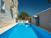 Ližnjan/Istrien Wohnung 2. Etage, Pool und Garten