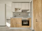 Lia Aguirre [2731 1]