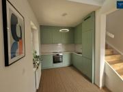 Licht, Raum und Komfort moderne Maisonette mit Balkon in...